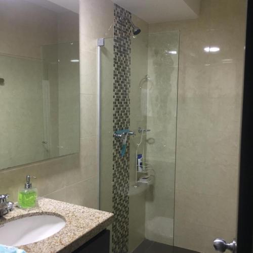 Hermoso apartamento con piscina