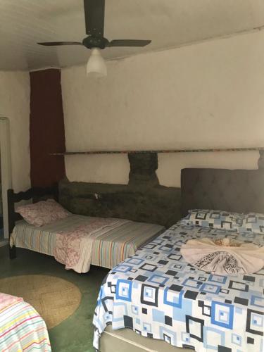 1 double bed, 1 bunk bed