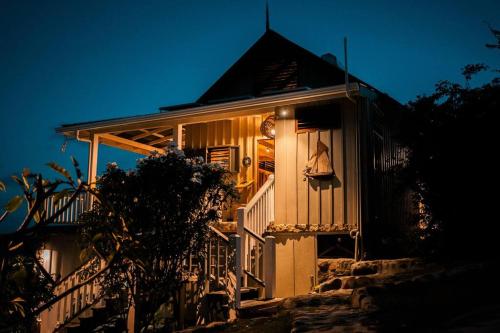 Exclusive Beachfront Eco studio in Saint Patrick