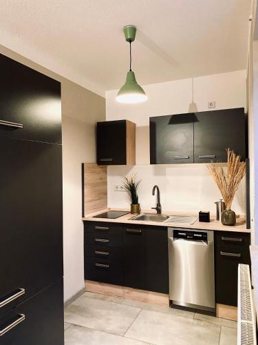 kuhinja, Saniertes Studio - Elisa - mit Balkon, WLAN, Smart-TV & Küche in City-Nähe (Saniertes Studio - Elisa - mit Balkon, WLAN, Smart-TV & Kuche in City-Nahe) in Andreasvorstadt