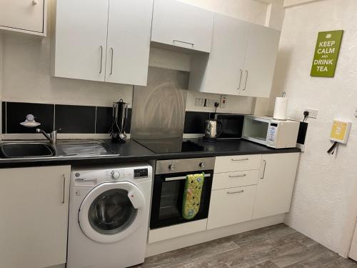 St Andrews 2 Bedroom Ground Floor Apartment Walking Distance from 150th Open 2022