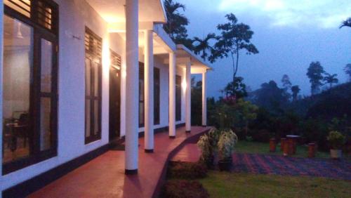 Southern Heritage Holiday Resort in Deniyaya