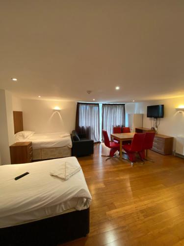 Buckingham Guest House For Contractors in High Wycombe