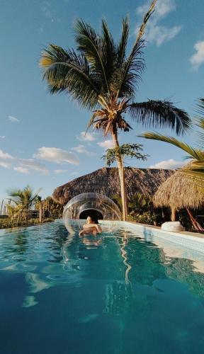 Peldbaseins, Alive Beach House in El Transito