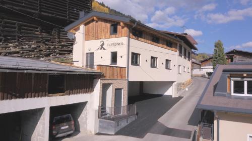 Utvendig, Apartmenthaus Burgner in Ulmich