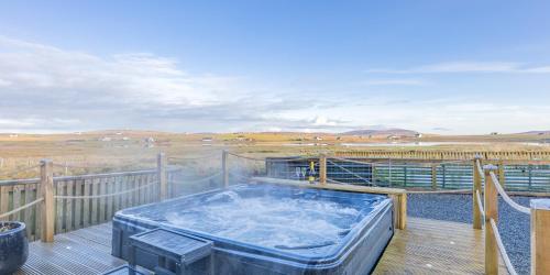 Душ, Benview Bed and Breakfast & Luxury Lodge, Isle of North Uist in Carinish