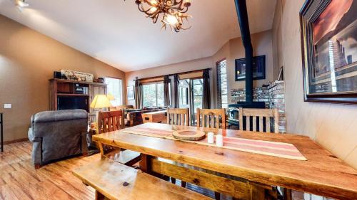 Forest Creek #28 Condo - image 7