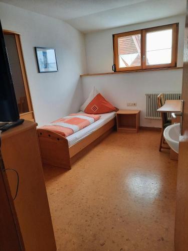 費力恩翁昂施瓦畢鍥阿爾佈公寓 (Ferienwohnung Schwabische Alb) in 謝爾克林根