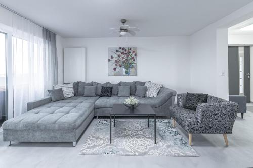 Exklusive (OG) Neubau-Ferienwohnung mit Fernsicht, Costanza (foto 4)