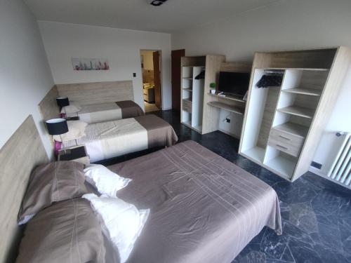 Two-Bedroom Apartment image 8
