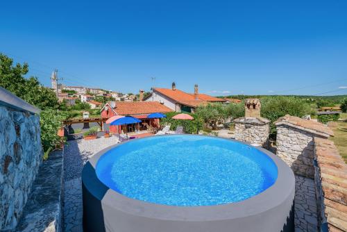 Apartment with pool Visnjan, Višnjan (Visignano) (foto 10)