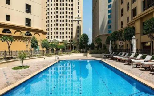Mira Holiday Homes - One Bedroom Apartment (17) - Shams - 1 min from beach