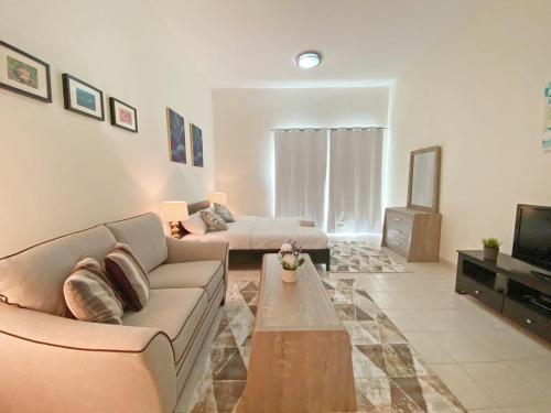 Luxury Escapes - Stylish Studio Vacation Home near Metro - MOG189 DG, Dubaj (fotografie 2)