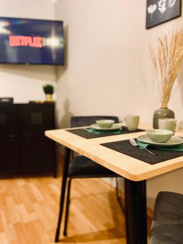 Oprema, Saniertes Studio - Elisa - mit Balkon, WLAN, Smart-TV & Küche in City-Nähe (Saniertes Studio - Elisa - mit Balkon, WLAN, Smart-TV & Kuche in City-Nahe) in Andreasvorstadt