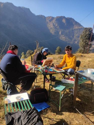 Dhanaulti Camp Homes Retreat