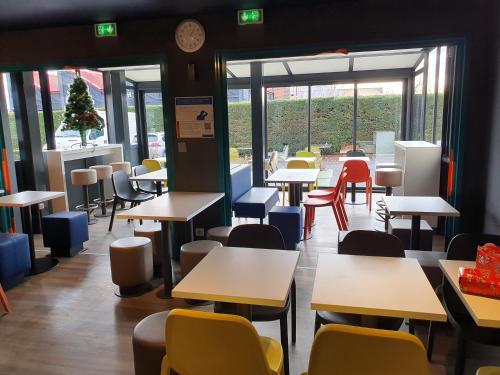 ibis budget Clermont Ferrand Sud - image 6
