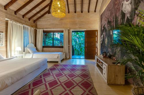 3 twin beds