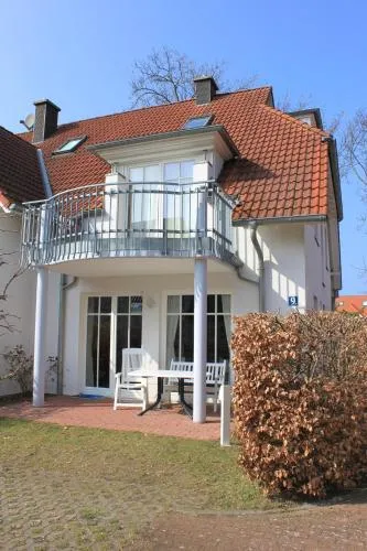 Alte Reihe 9 Wohnung 1 in Zingst, Deutschland