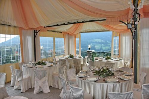 Banketu zāle, Albergo Miniere in Traversella