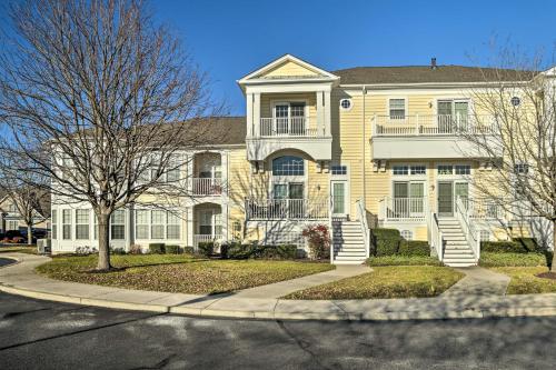 2 Mi to Bethany Beach Condo with Deck and Pool Access