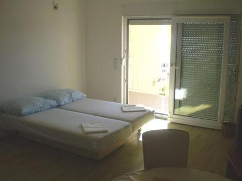Apartment in Duce with sea view, balcony, air conditioning, WiFi 5060-4, Duće (foto 8)