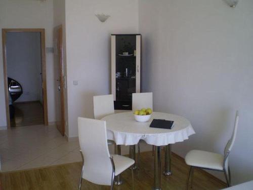 Apartment in Duce with sea view, balcony, air conditioning, WiFi 5060-1, Duće (foto 6)
