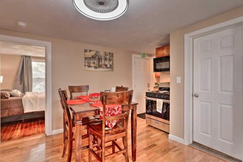 Stunning Brockton Apt Less Than 4 Mi to Westgate Mall! in 布羅克頓