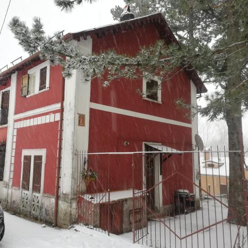 Mini Antico Chalet Momosa gîte à louer Castelnuovo