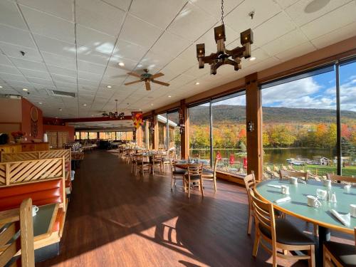 Indian Head Resort - Accommodation - Lincoln