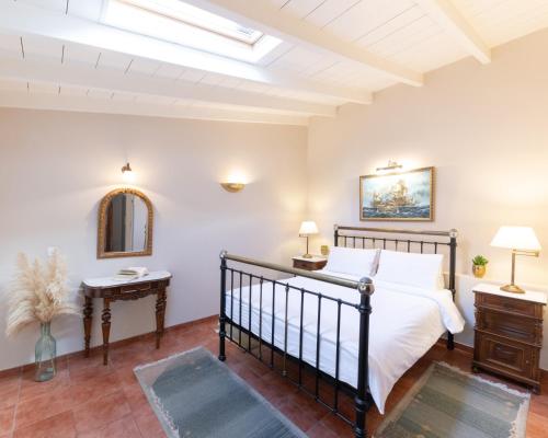 Nafsimedon Hotel - image 4