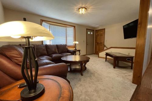 Spacious, Sunny Lake House! Close to ski trails. in Windsor, USA