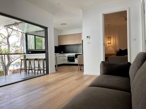 New 2 bedroom unit with river views