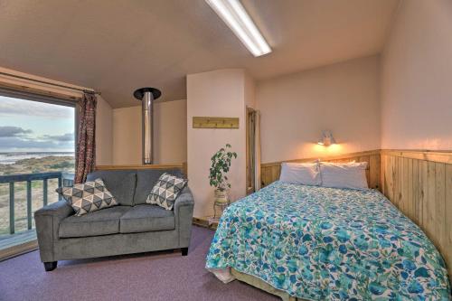 Sanderling Sea Cottages, Unit 2 Walk to Coast!