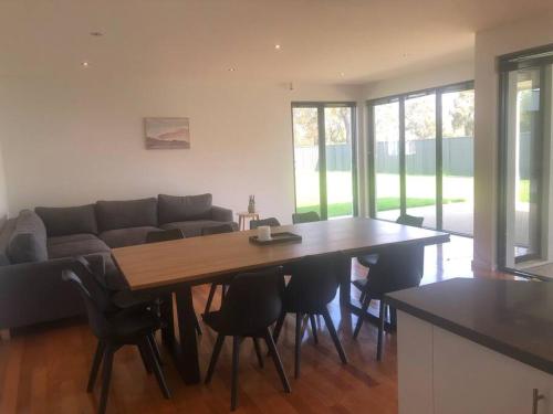 Bundalong river retreat in บุนดาลอง