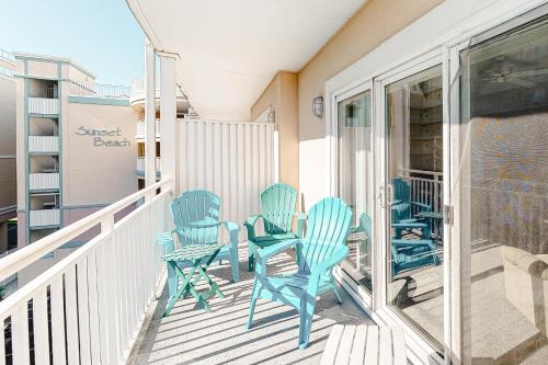 Sunset Beach Condos - image 12