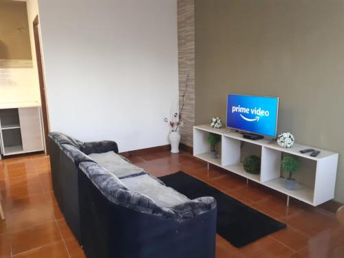 DEPARTAMENT AMATT (15 min del Aeropuerto Internacional Ezeiza) in Monte Grande (Buenos Aires)