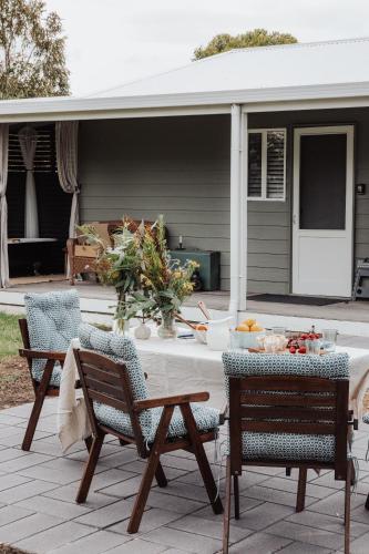 Mountford Cottage in เมตุง