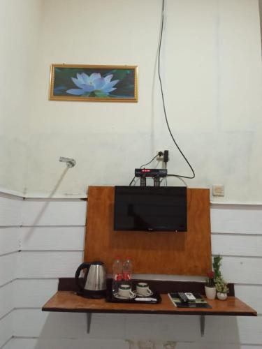 Hotel 41 Maribaya Room Type - Standard Queen Room