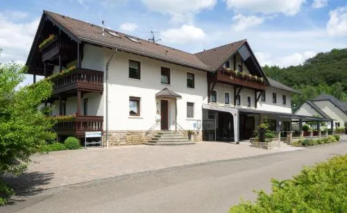 Restaurant - Pension Im Pfenn in Irrhausen, Deutschland