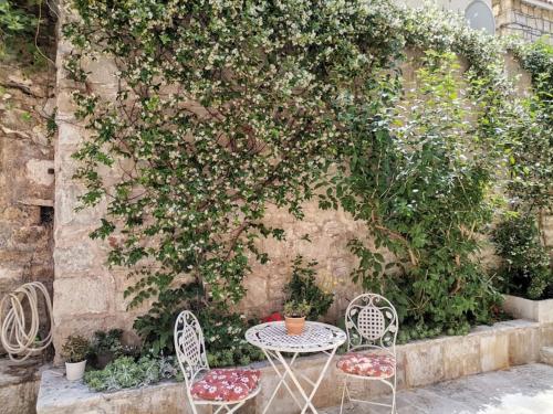 Jacuzzi & Sauna Apartment - Heart of Makarska*****