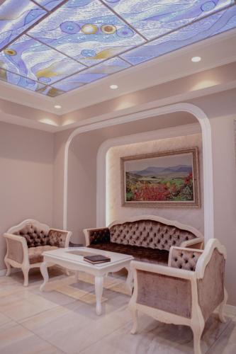 334833224 Lot Boutique Hotel by Hotels and Preference
