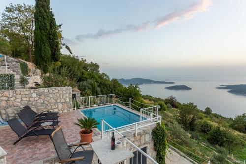 Village house Ana Dubravica - image 10
