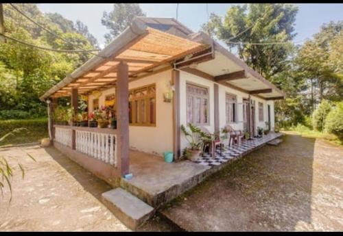Tashi Delek Cottage VL Lamahatta, Darjeeling