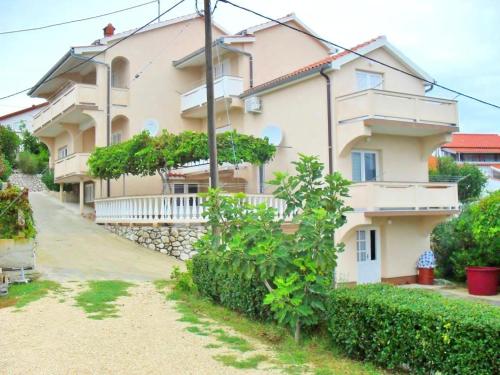 Apartment in Lopar with terrace, air conditioning, WiFi, washing machine 87-2, Lopar (Loparo) (foto 4)