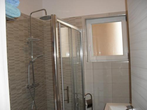 Apartment in Lopar with balcony air conditioning Wifi 87-4 - image 4