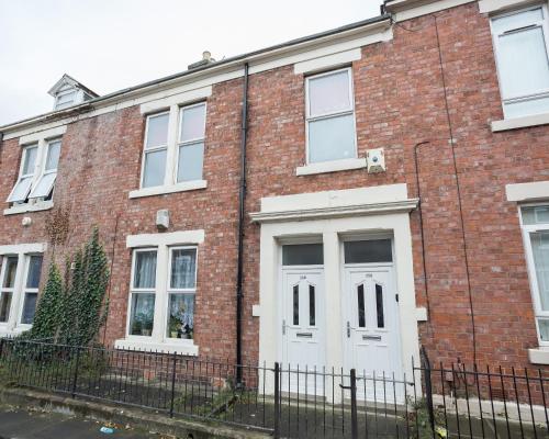 CITY CENTRE APARTMENT CLOSE To THE CITY & ST JAMES PARK, AMENITIES AND TRAVEL