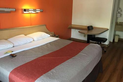 Foto - Travelodge By Wyndham San Antonio Lackland Afb North