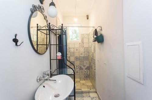 Two-Bedroom Apartment image 9