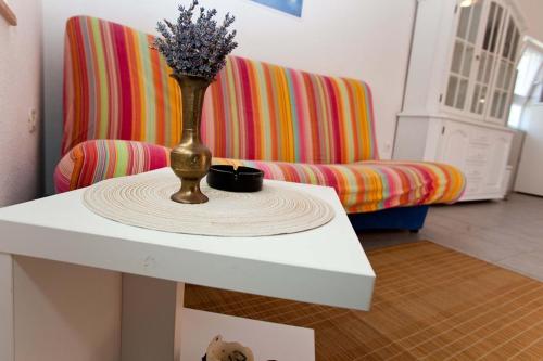 Apartment in Podgora with sea view, terrace, air conditioning, WiFi 849-1, Podgora (foto 6)
