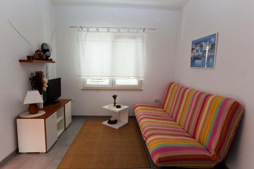 Apartment in Podgora with sea view, terrace, air conditioning, WiFi 849-1, Podgora (foto 7)